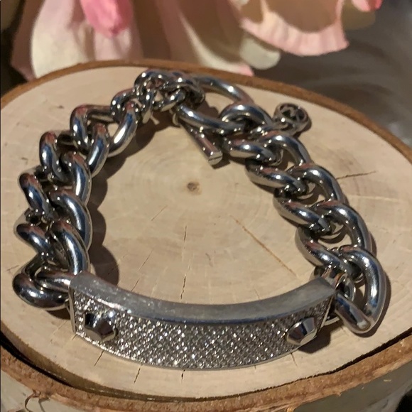 Michael Kors bracelet silver pave toggle logo MK - Picture 3 of 8